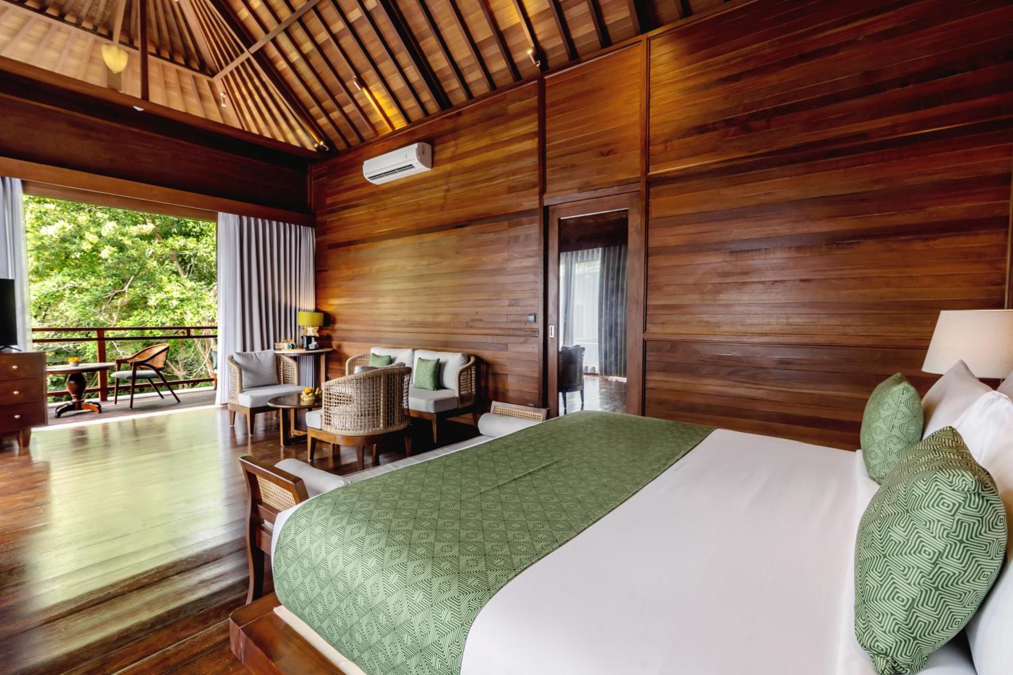 Anandadara & Ubud